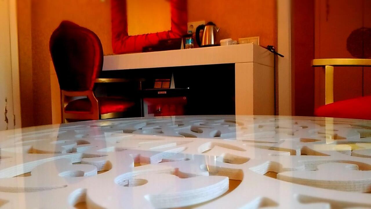 Tac Mahal Hotel Provincia di Provincia di Istanbul Esterno foto